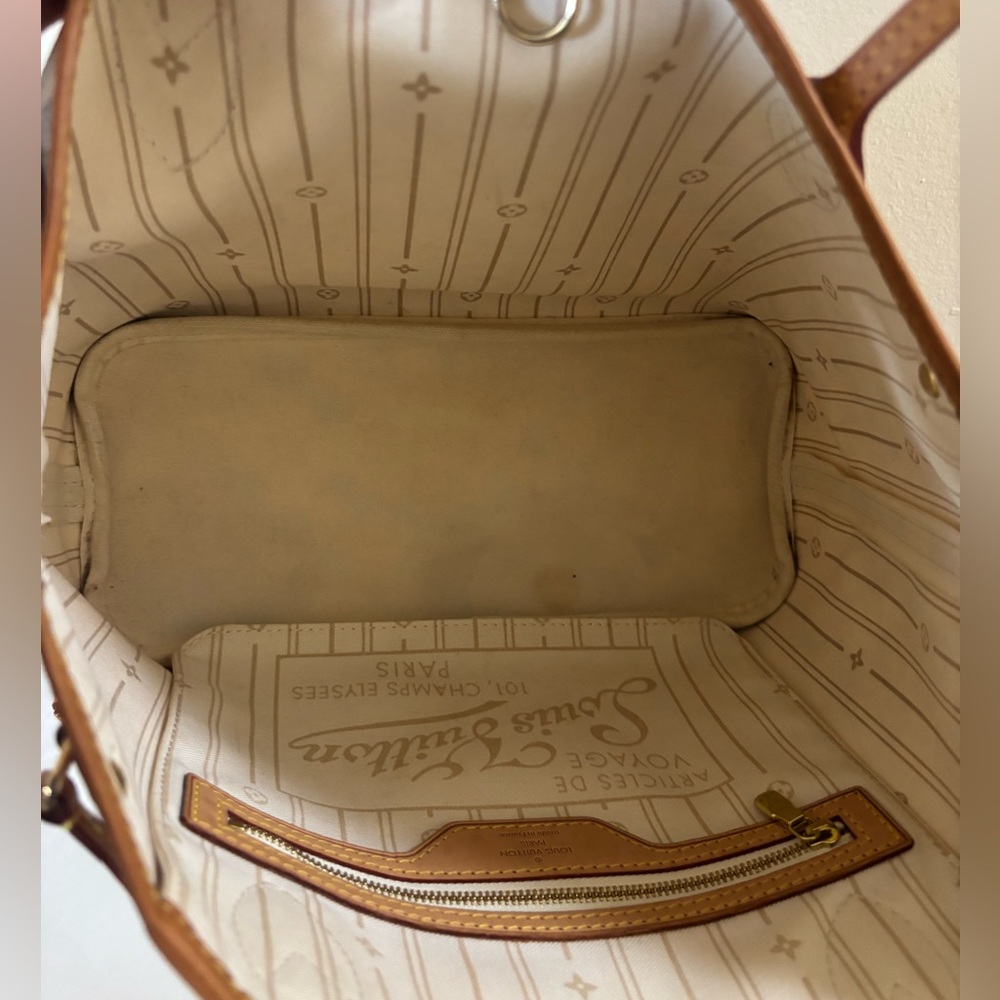 Louis Vuitton Damier Azur Neverfull PM ✨ - Picture 7 of 14